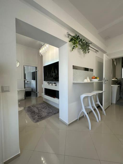 Salt Inn Apartments No 2 - Jacuzzi Vělička Exteriér fotografie
